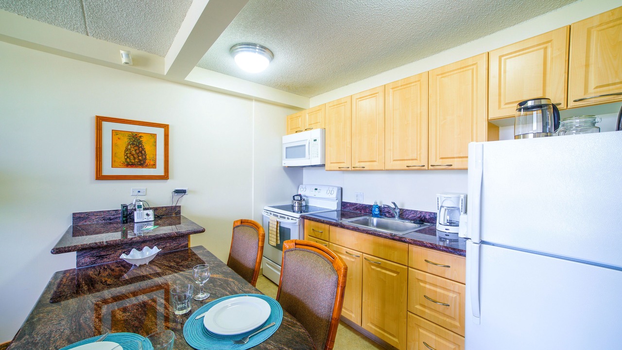 Photo of Kitchen in Diamond Head - Kapahulu - St. Louis