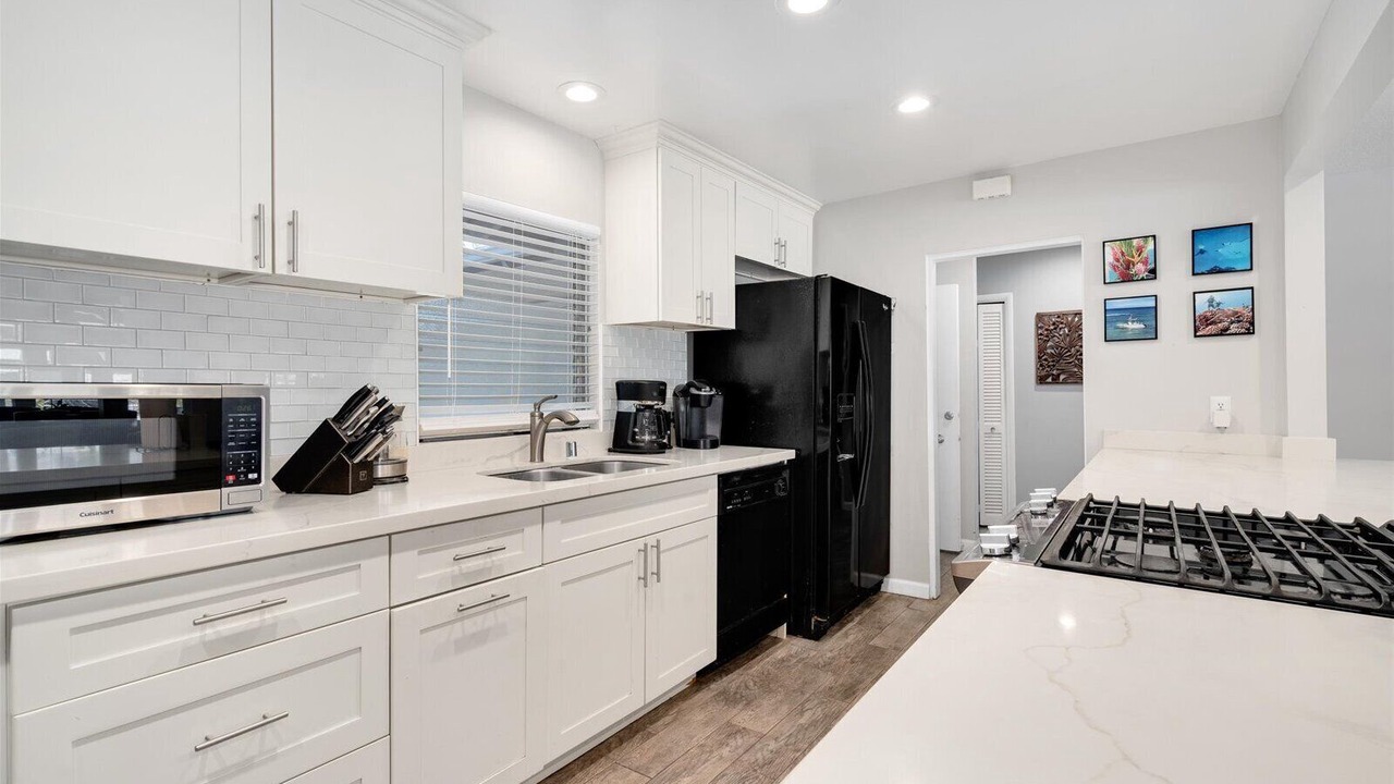 Photo of Kitchen in Portlock