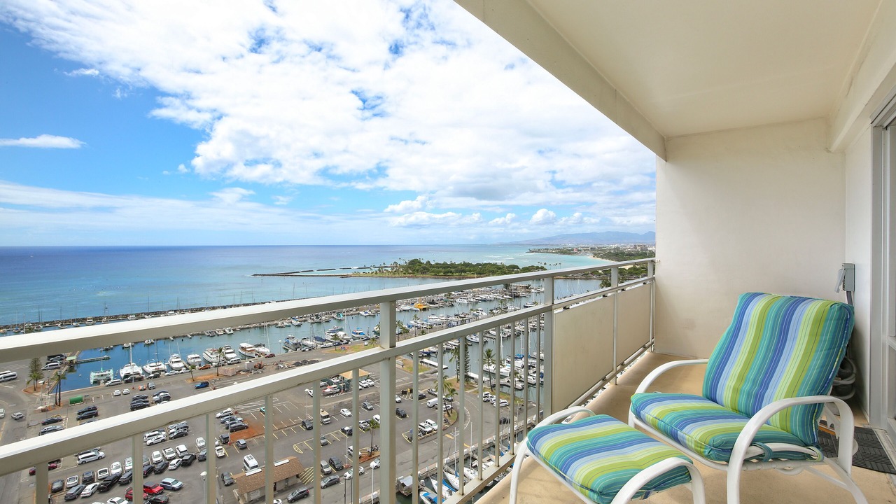 Photo of Bedroom in Waikiki