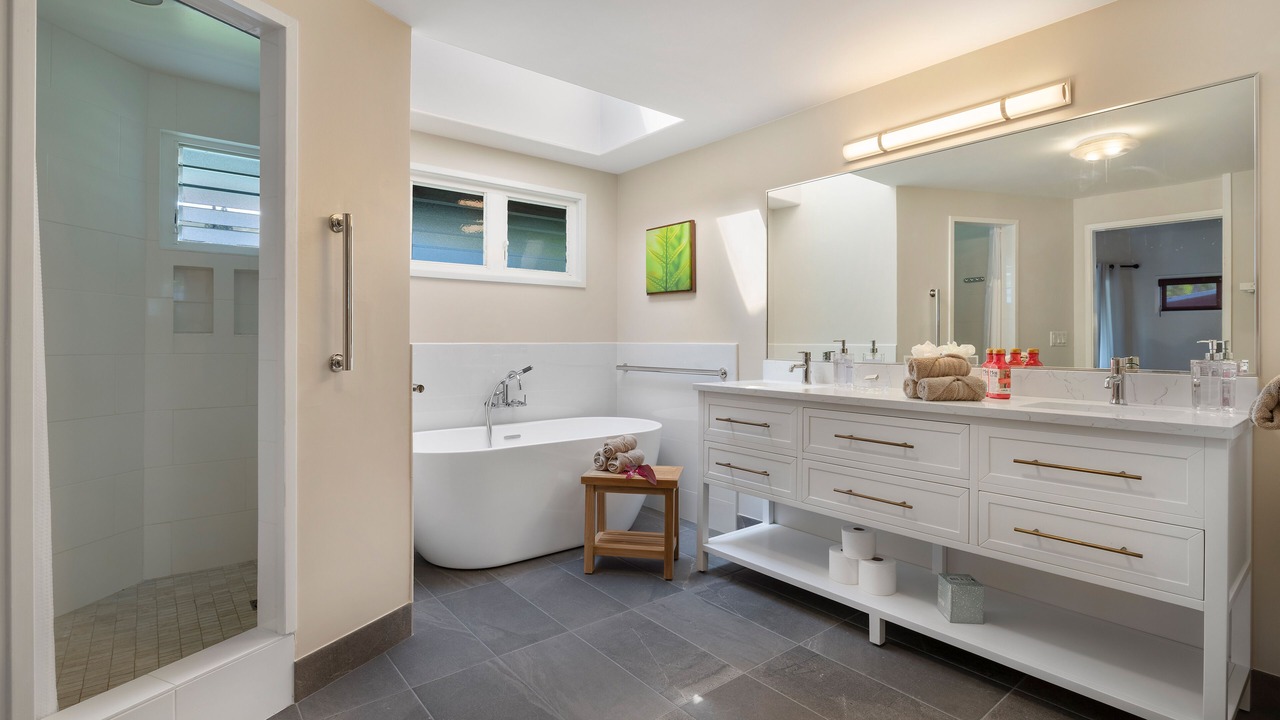Photo of Bedroom in Lanikai
