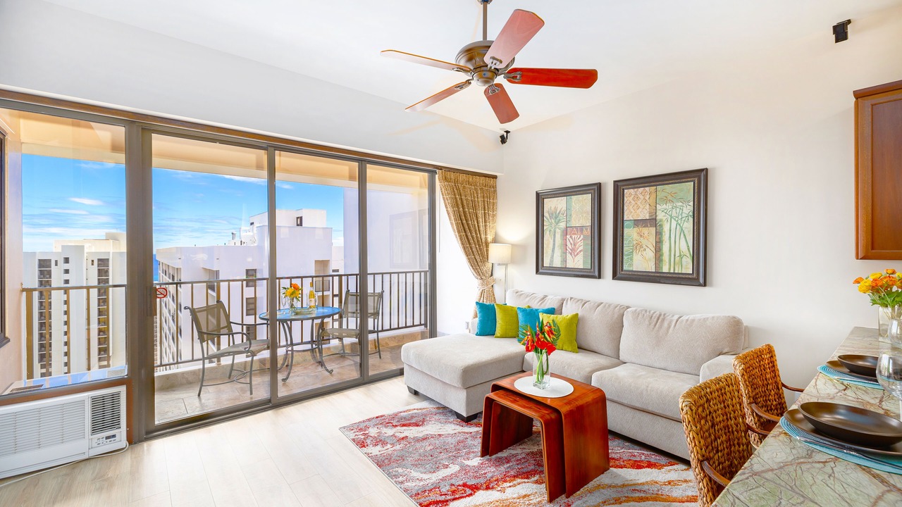 Photo of Bedroom in Waikiki