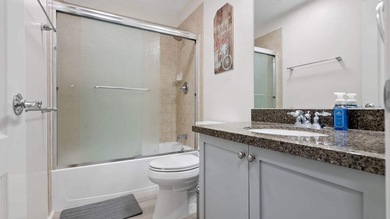 Photo of Bathroom in Kapolei