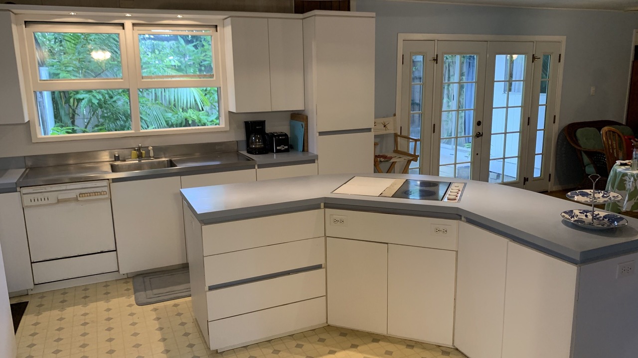 Photo of Kitchen in Waimanalo