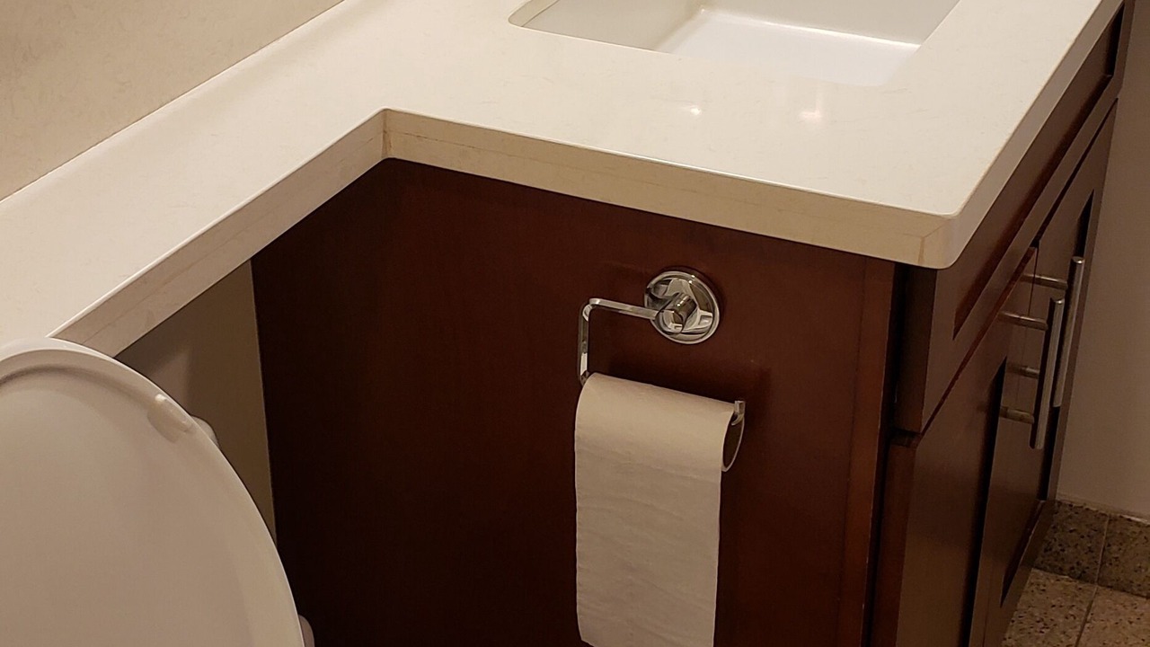 Photo of Bathroom in Waikiki