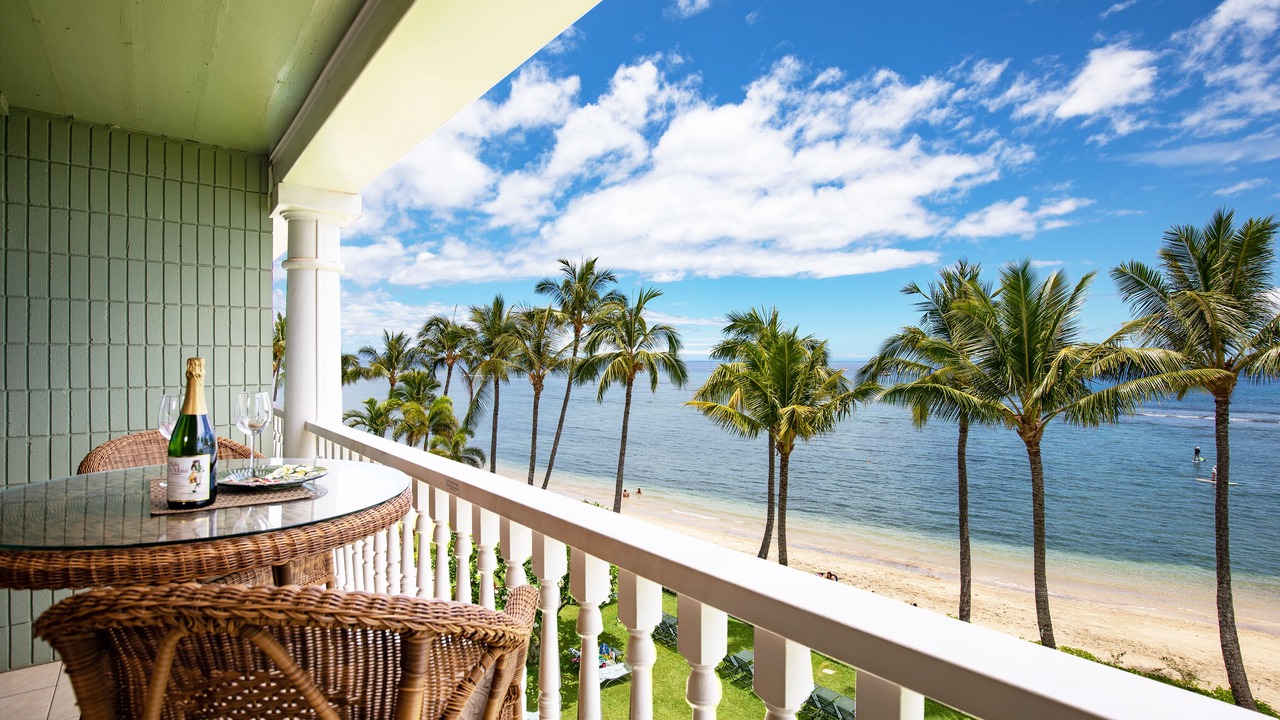 Photo of Patio Balcony in Historic Lahaina Front Street