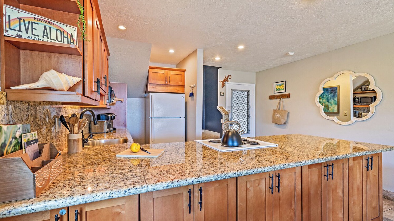 Photo of Kitchen in Kahana