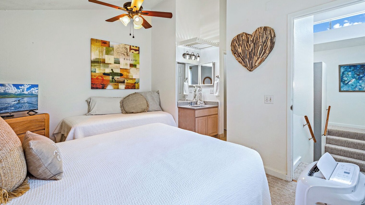 Photo of Bedroom in Kahana