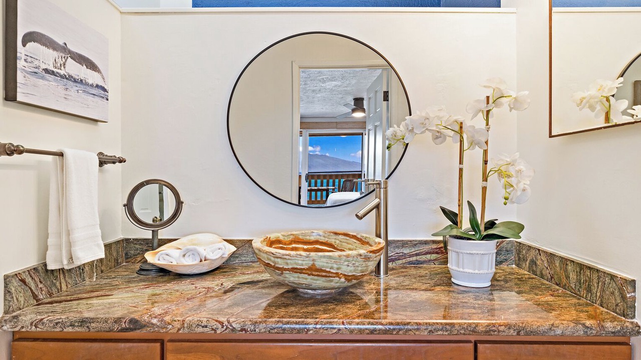 Photo of Bathroom in Kahana
