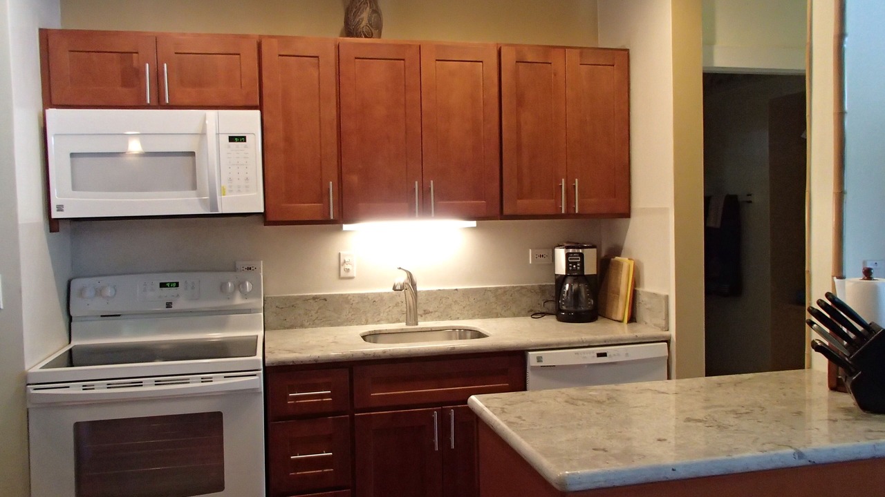 Photo of Kitchen in Maunaloa