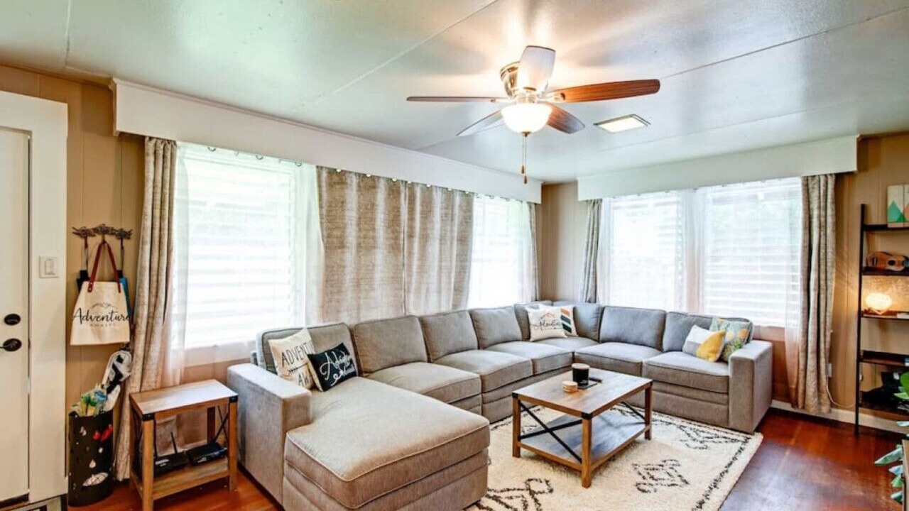 Photo of Livingroom in Hilo