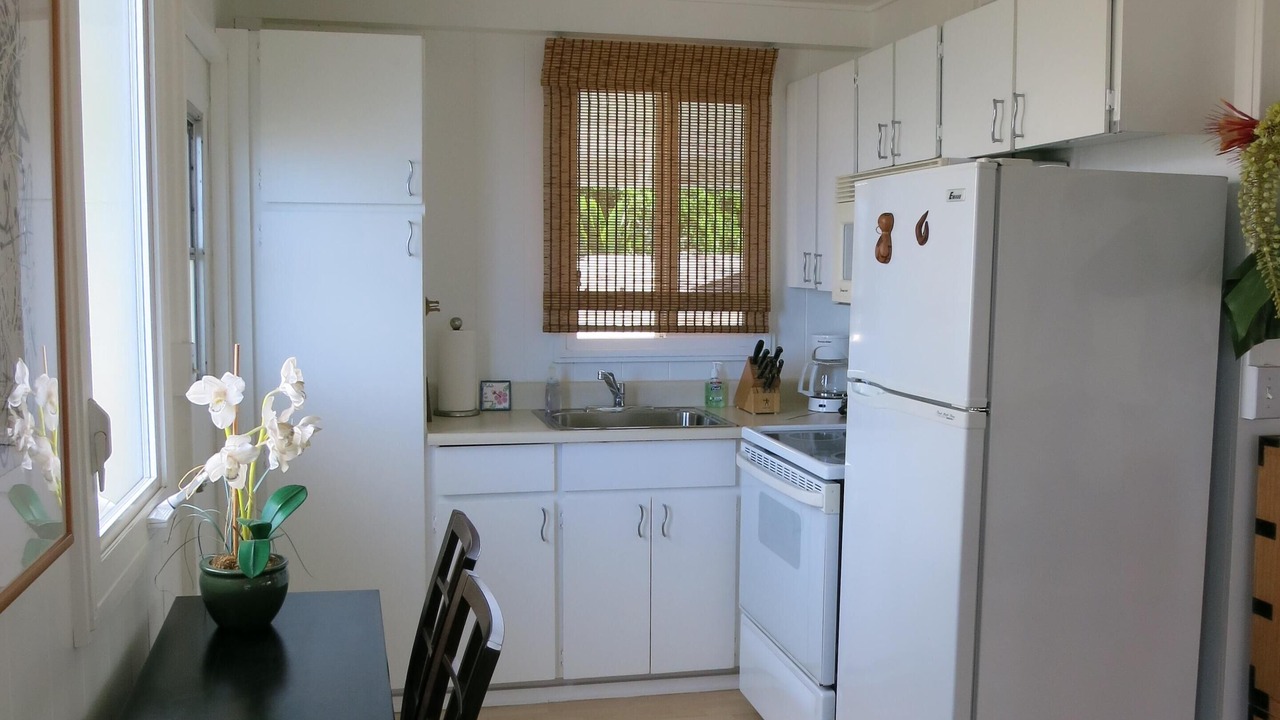 Photo of Kitchen in Maili