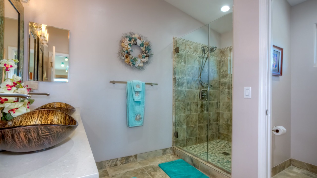 Photo of Bathroom in Kamuela