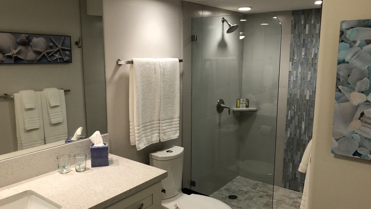 Photo of Bathroom in Kaanapali