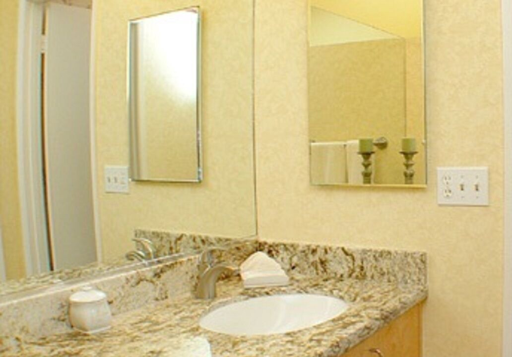 Photo of Bathroom in Kahana