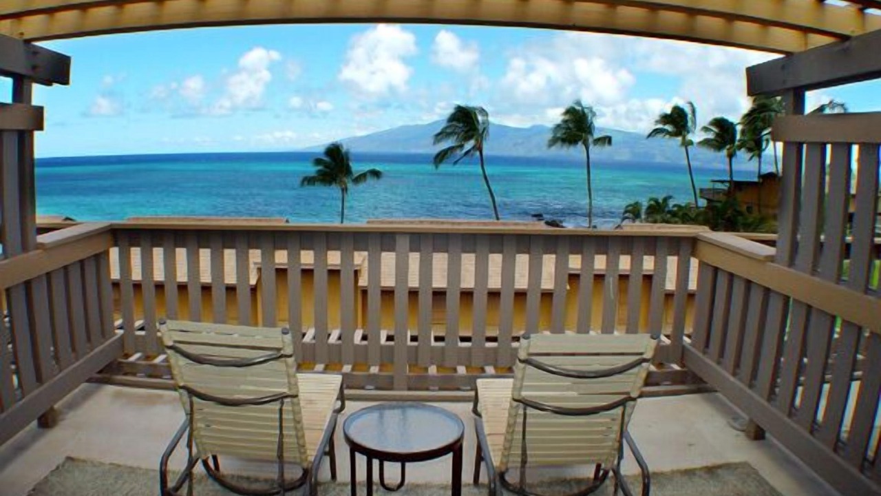 Photo of Others in Kahana