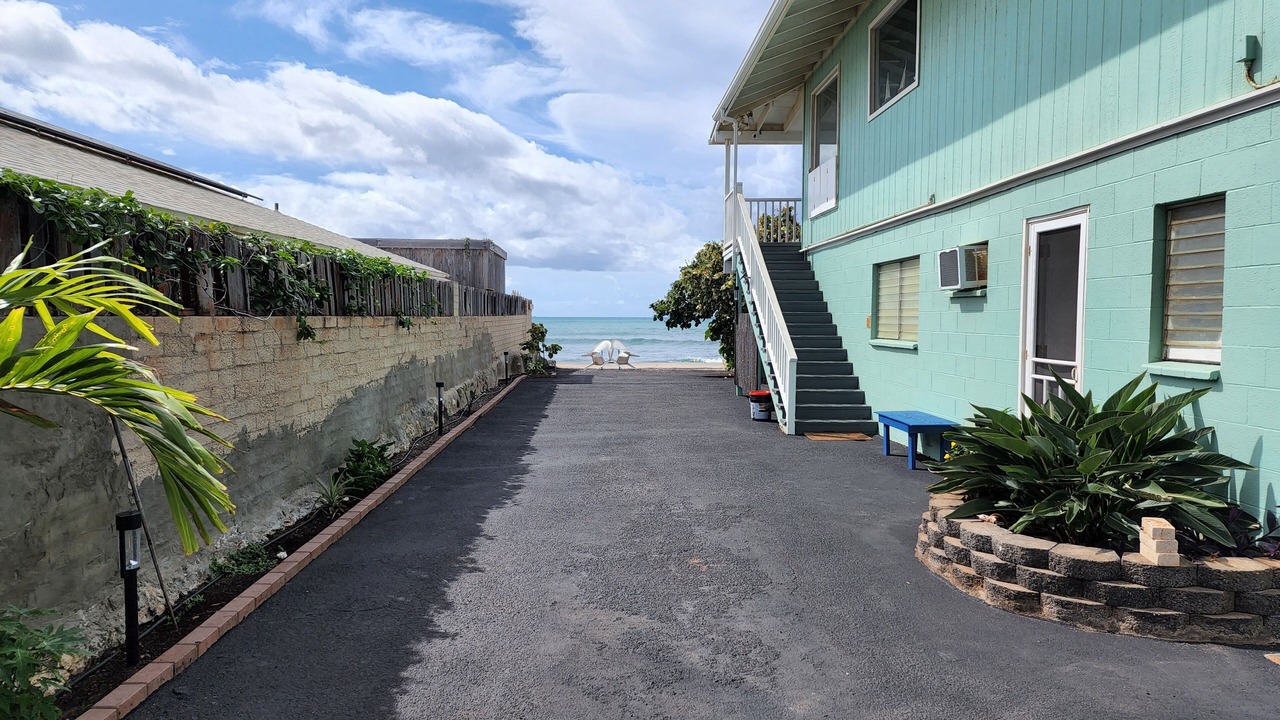 Photo of Others in Ewa
