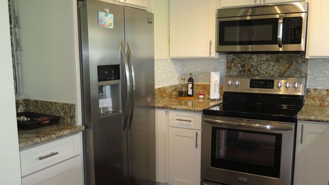 Photo of Kitchen in Makaha