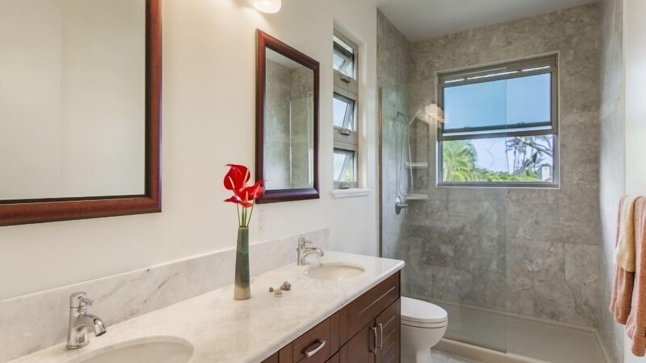 Photo of Bathroom in Lanikai