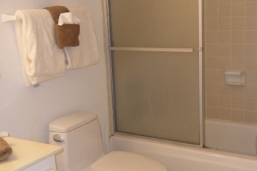 Photo of Bathroom in Maalaea