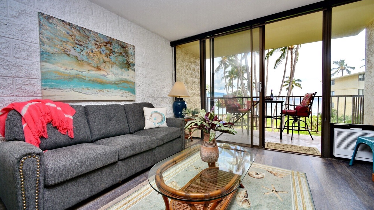 Photo of Bedroom in Maalaea