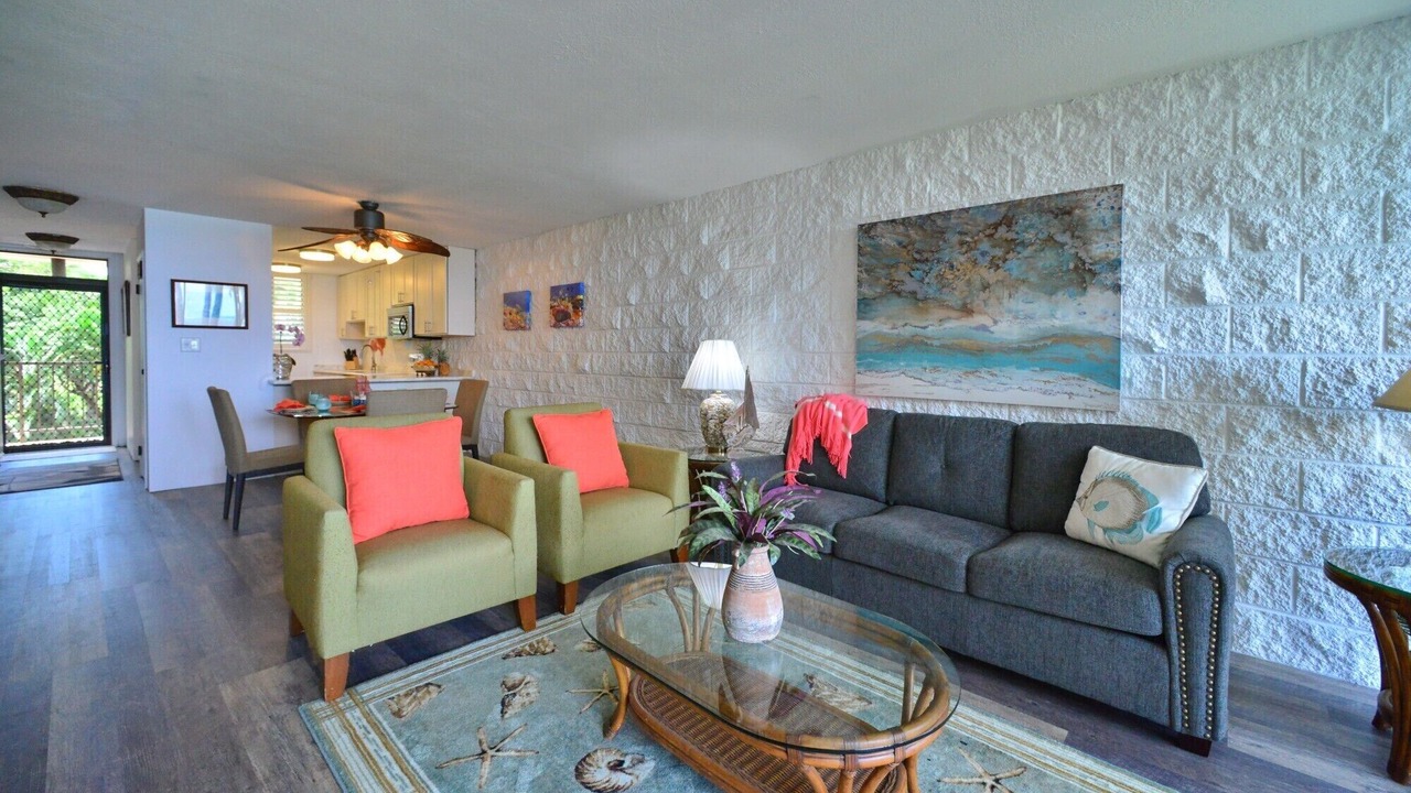 Photo of Livingroom in Maalaea