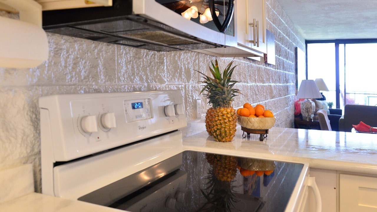 Photo of Kitchen in Maalaea