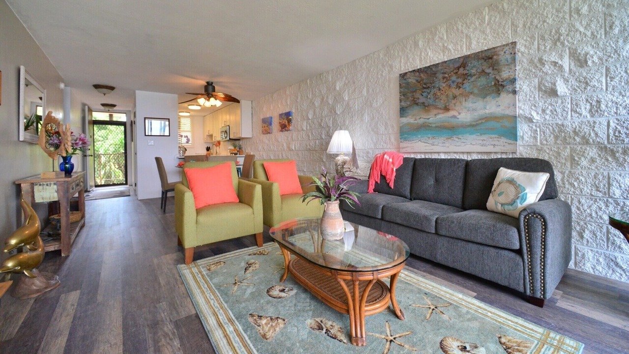 Photo of Livingroom in Maalaea