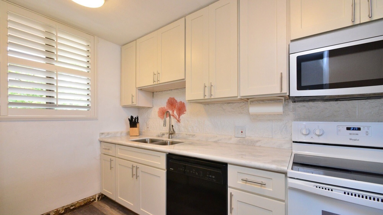 Photo of Kitchen in Maalaea