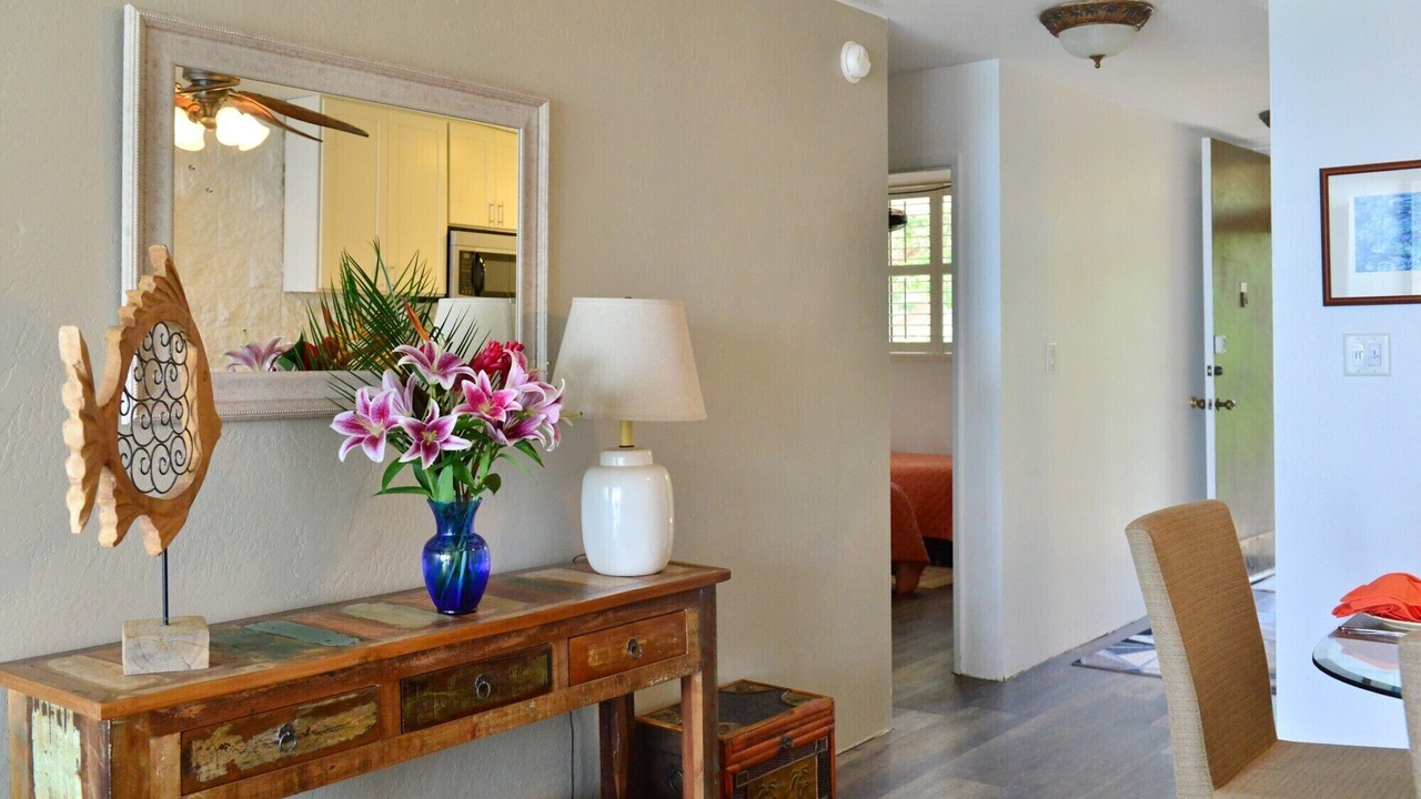 Photo of Bedroom in Maalaea