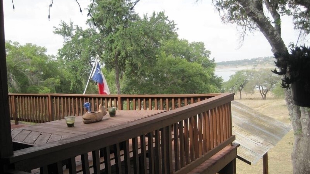 Photo of Outdoor in Canyon Lake