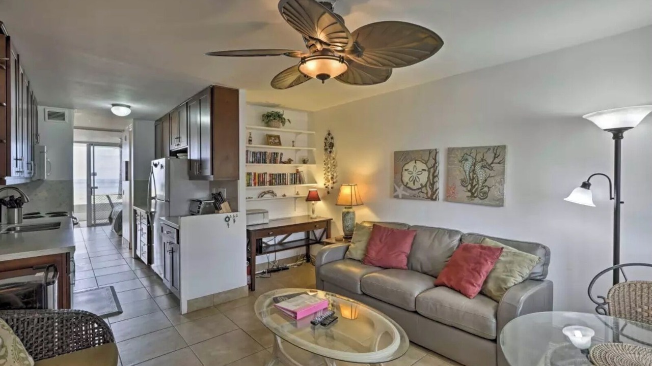 Photo of Livingroom in Makaha