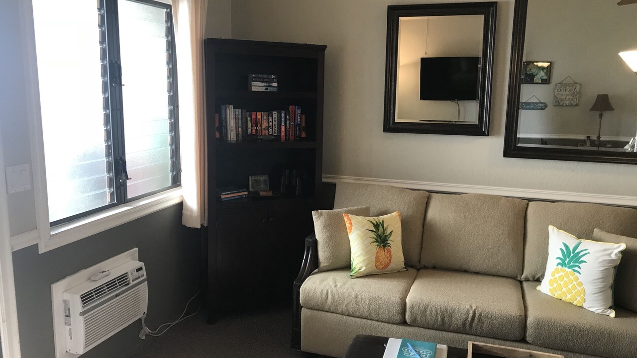 Photo of Livingroom in Kahana