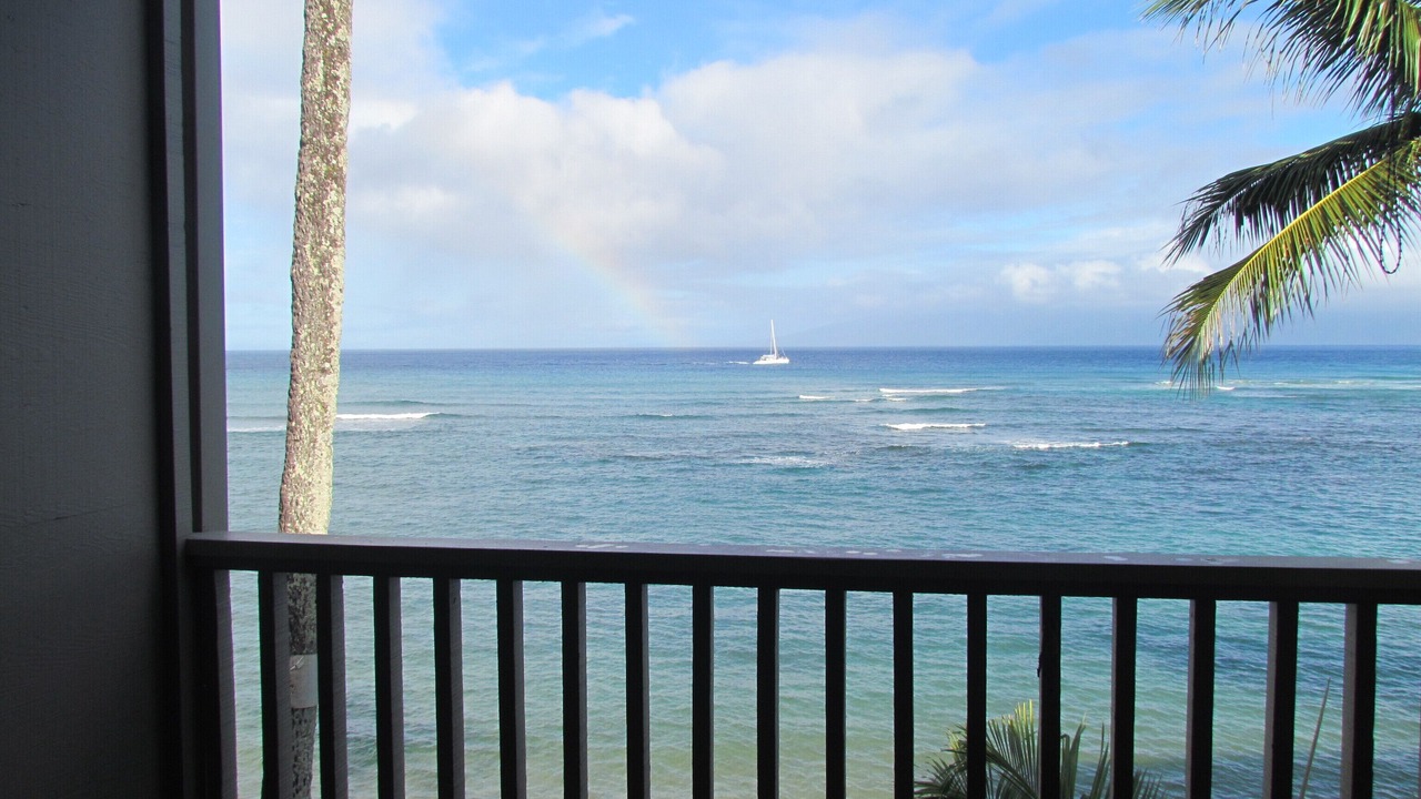 Photo of Others in Kahana