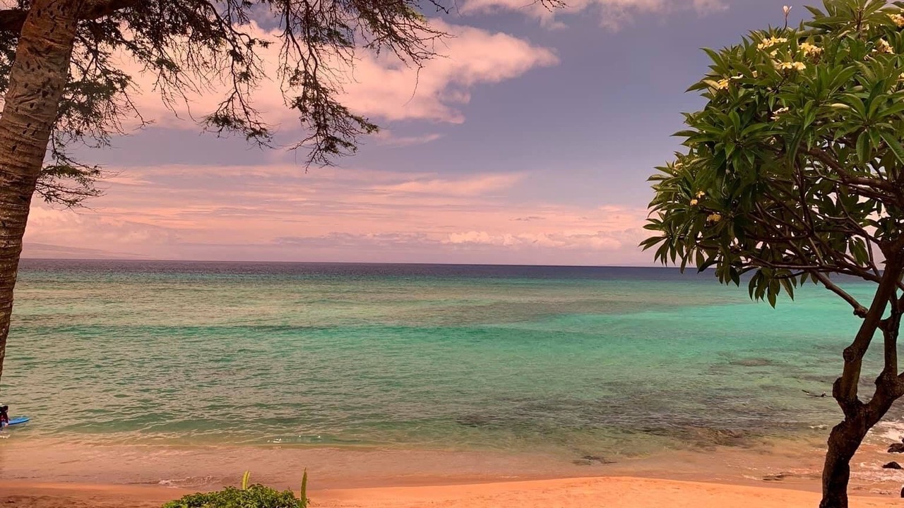 Photo of Others in Kahana