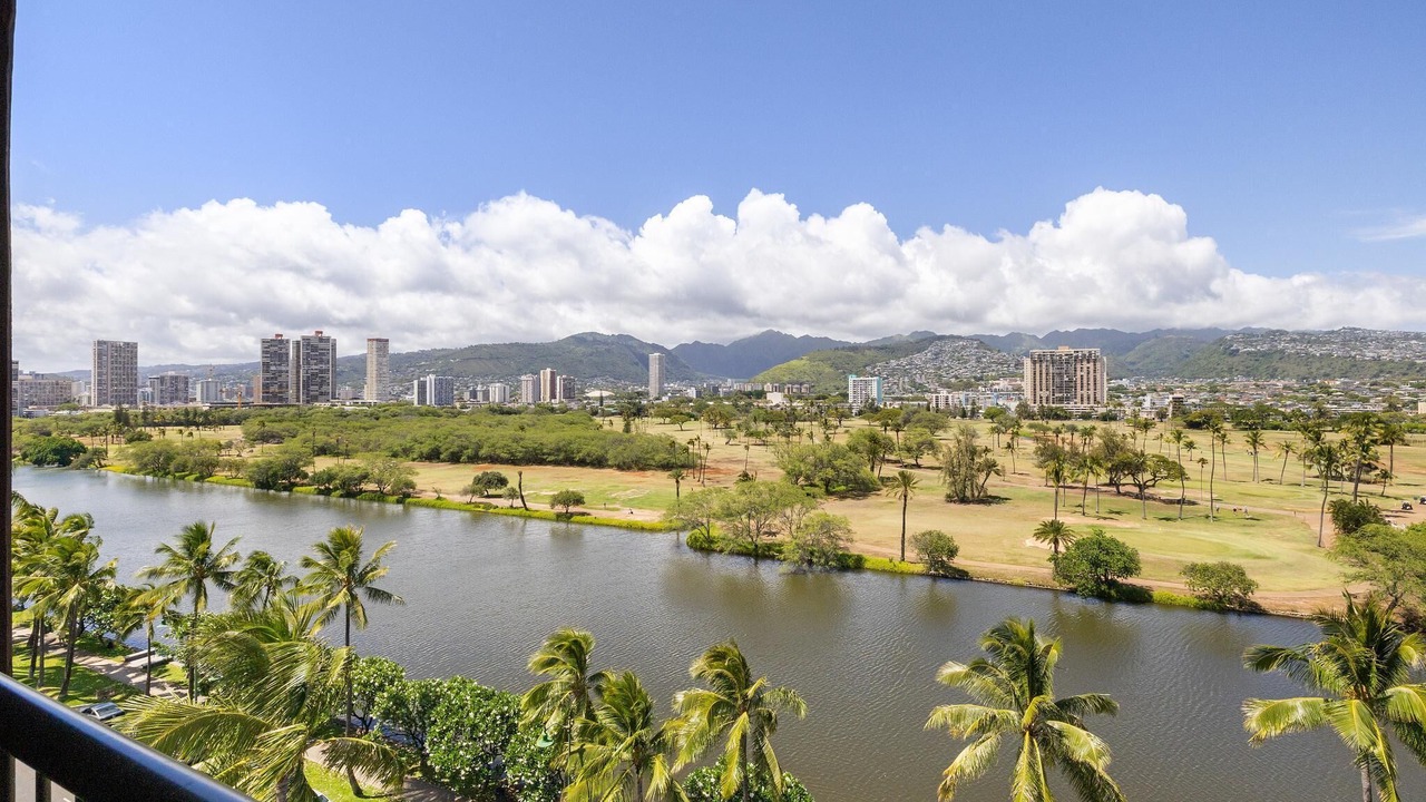 Photo of Others in Waikiki