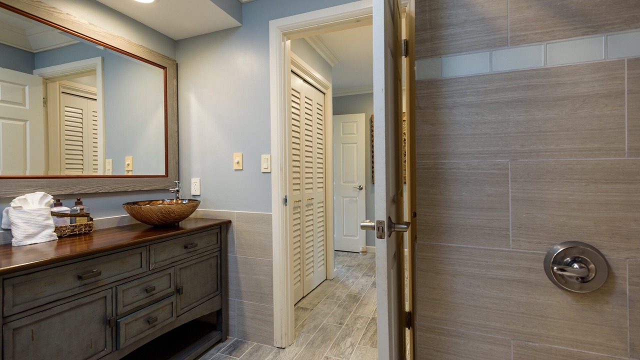 Photo of Bathroom in Kaanapali
