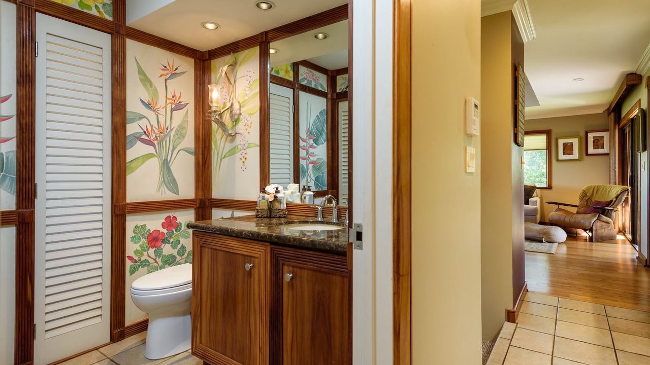 Photo of Bathroom in Kaanapali