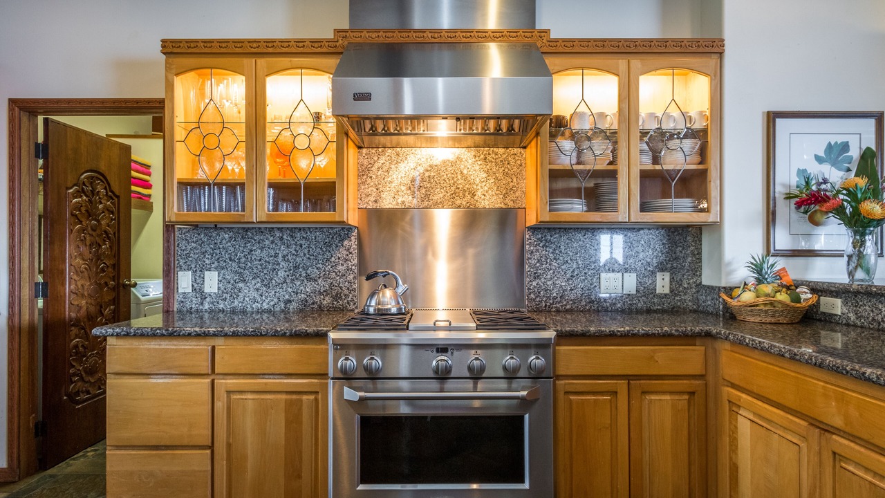 Photo of Kitchen in Kahana