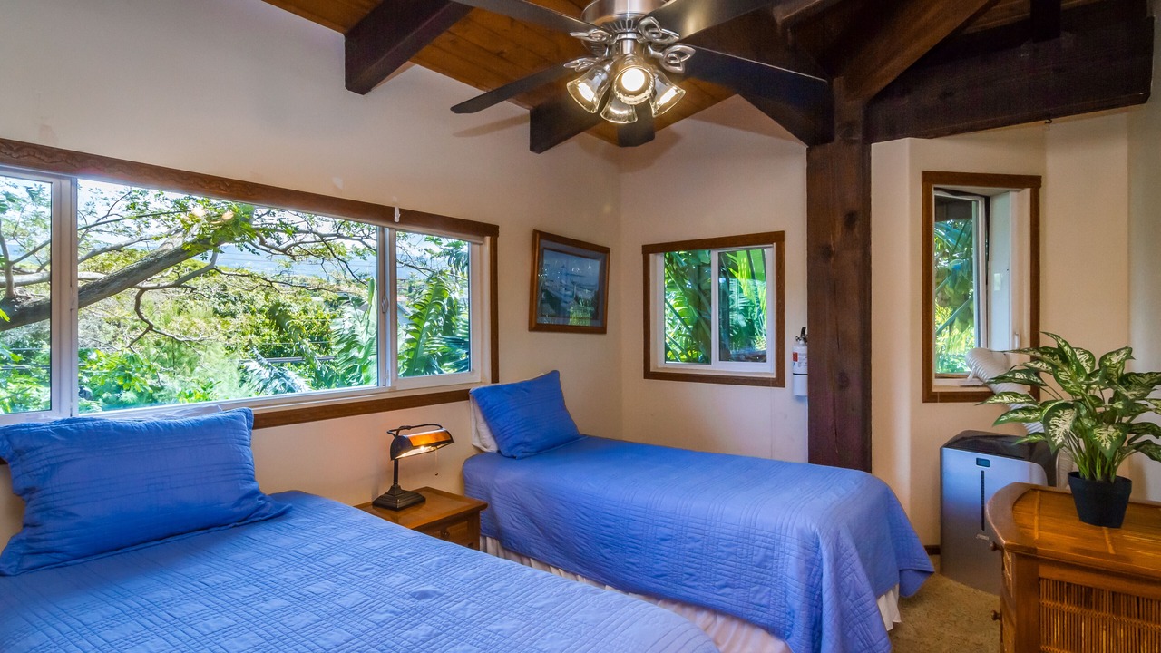 Photo of Bedroom in Kahana