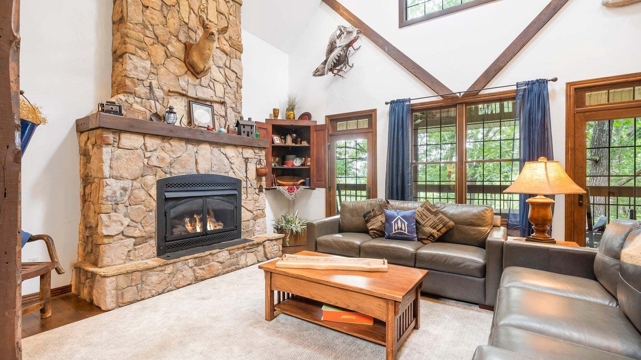 Photo of Livingroom in Blue Eye