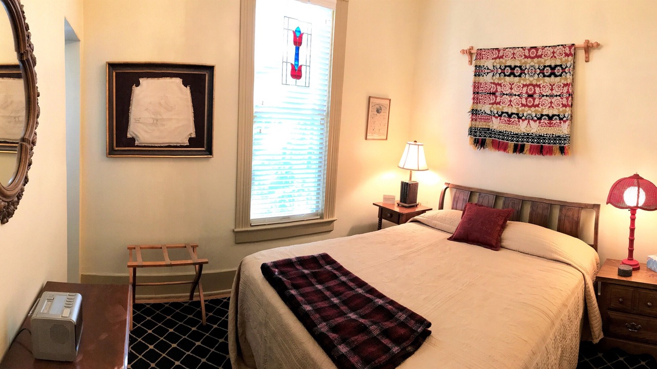 Photo of Bedroom in Cascade