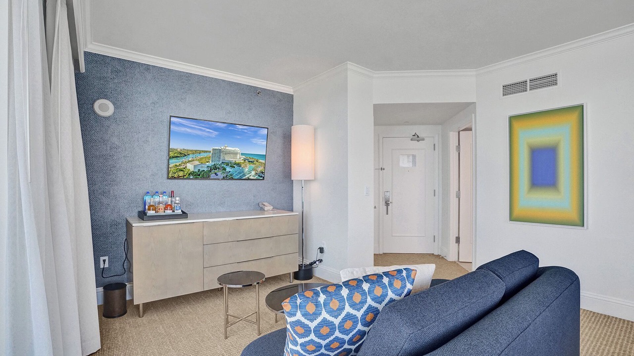 Photo of Livingroom in Mid Beach