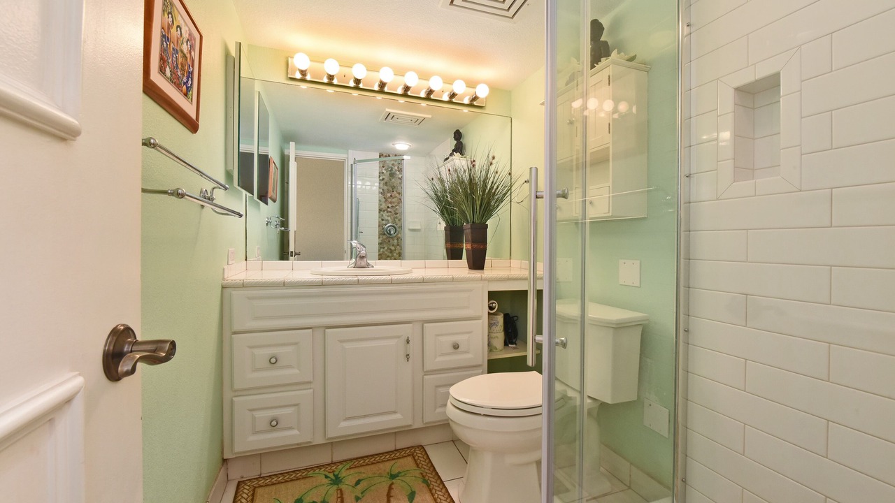 Photo of Bathroom in Kihei
