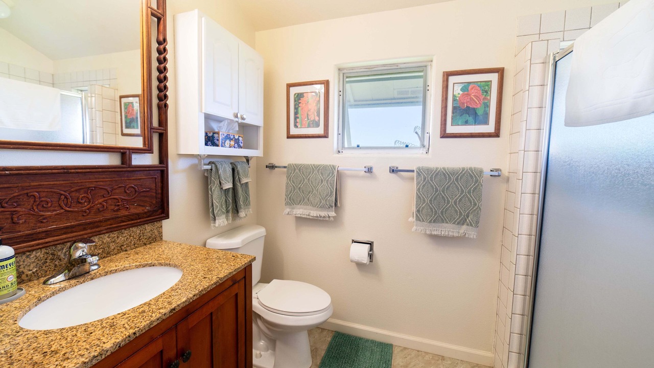 Photo of Bathroom in Honomu