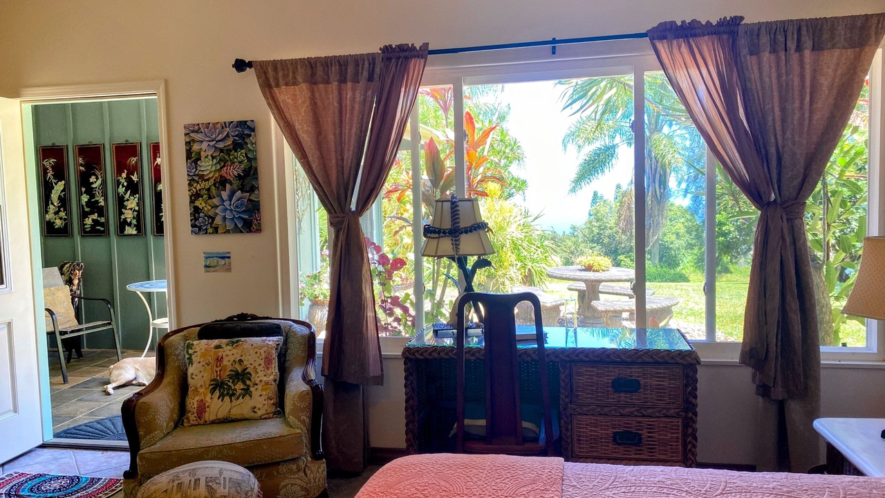 Photo of Bedroom in Hawi