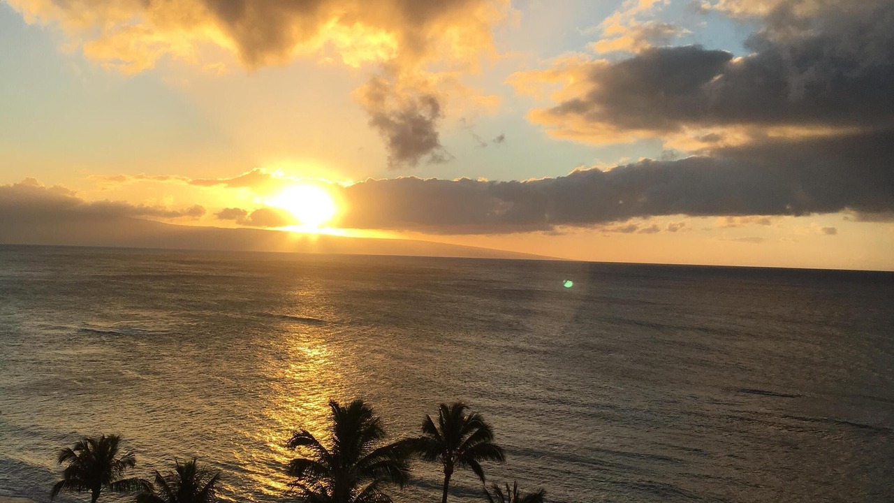 Photo of Others in Kahana