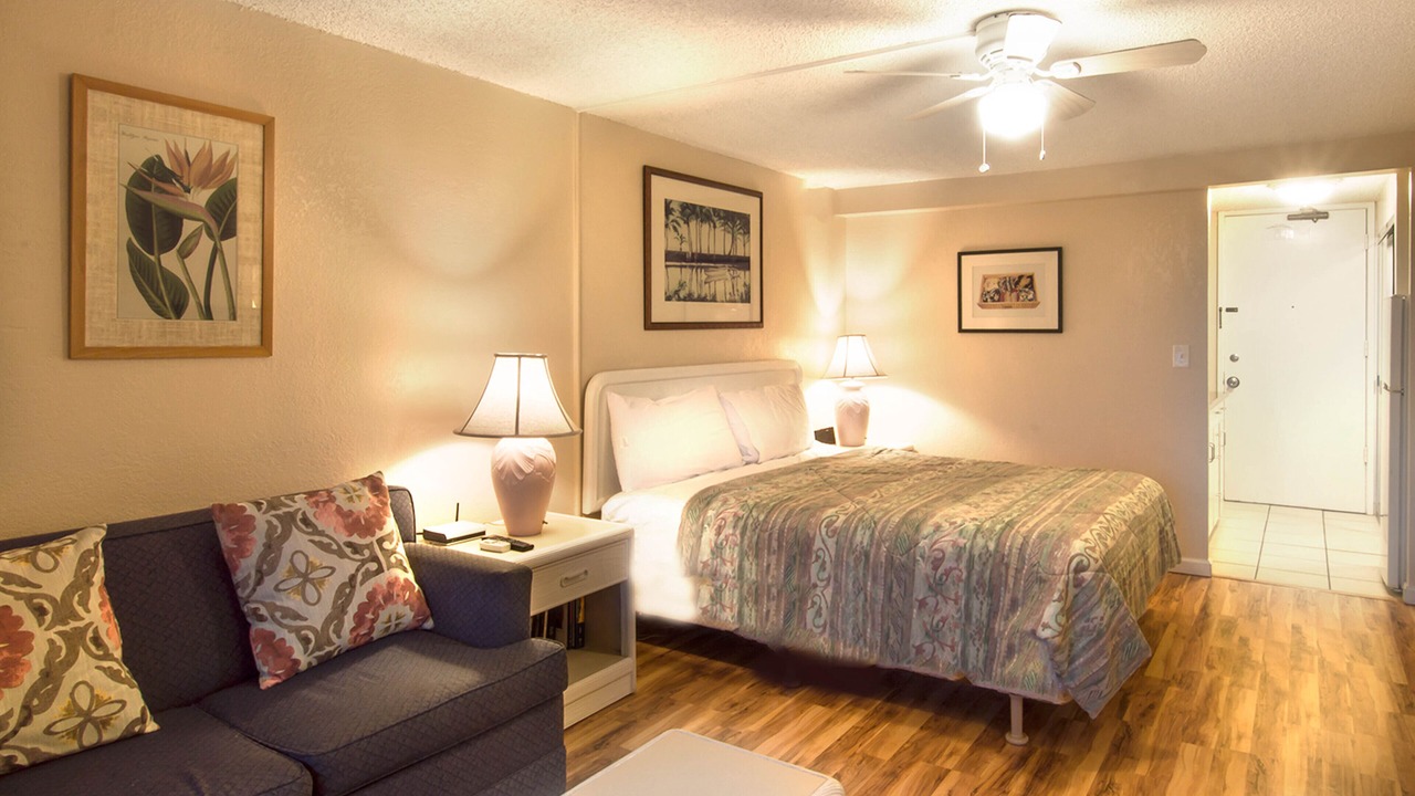 Photo of Bedroom in Waikiki