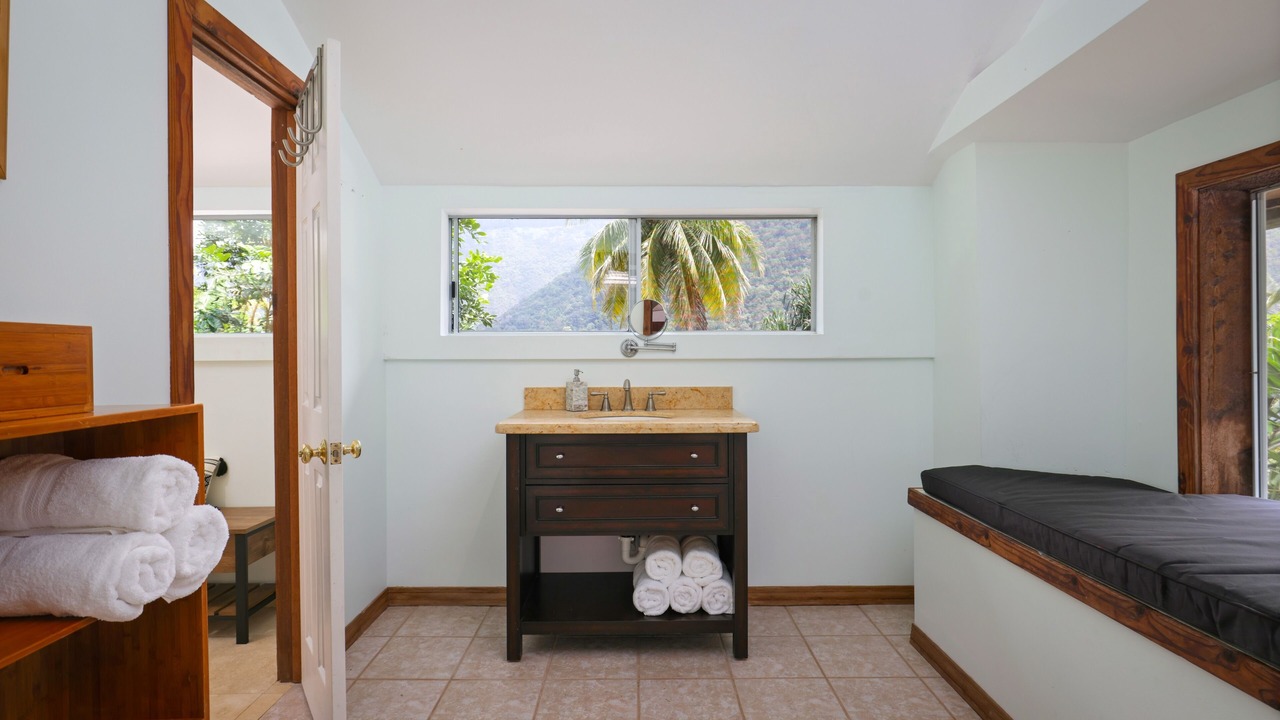 Photo of Bedroom in Honokaa