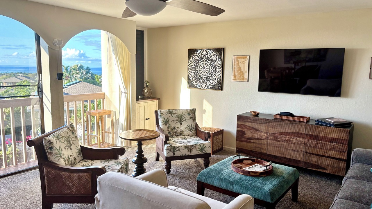 Photo of Livingroom in Makaha