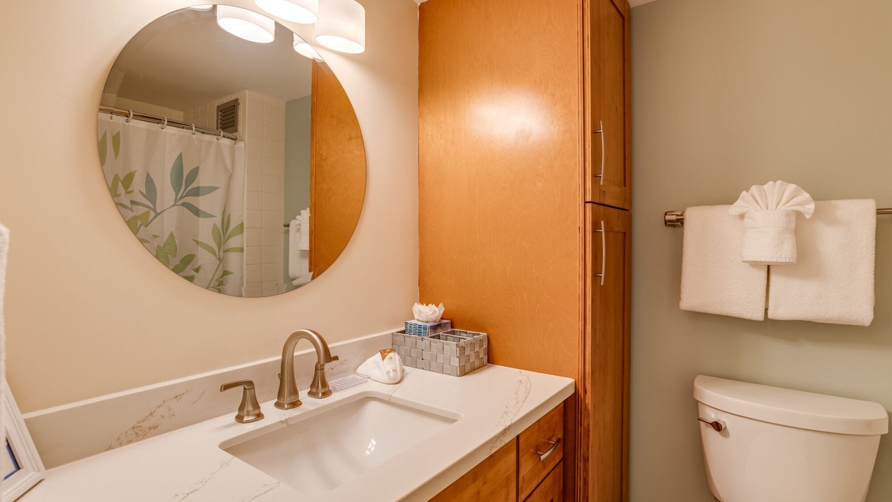 Photo of Bathroom in Kahana